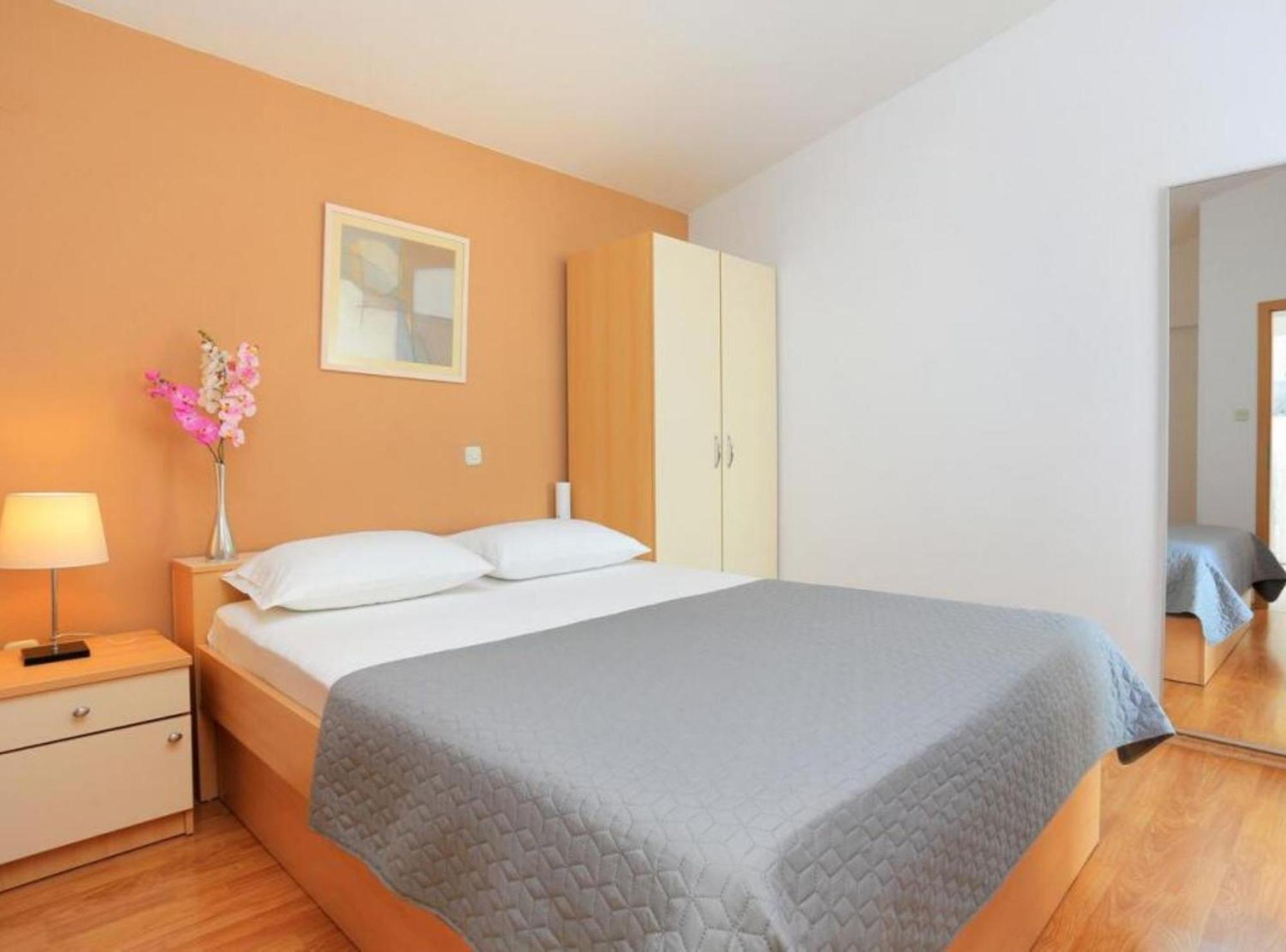 Apartments Roscic Podgora Eksteriør billede